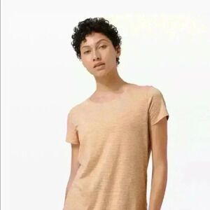 Lululemon short sleeve love tee